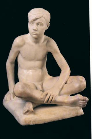 Ercole Drei, Ragazzo seduto, 1930, marmo, Collezione privata, Roma